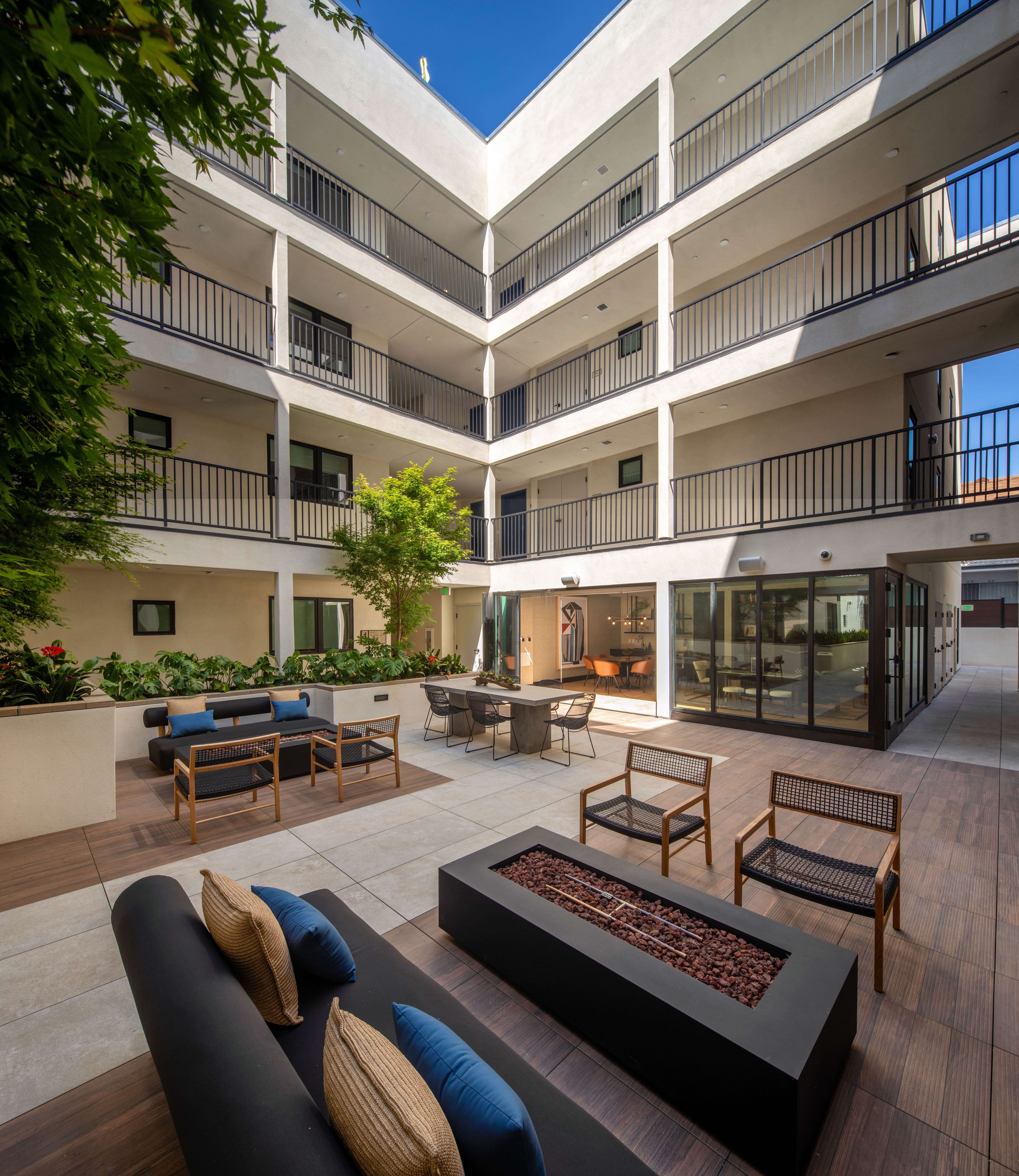CEI_Luca_Ph_III_Courtyard_Main_I