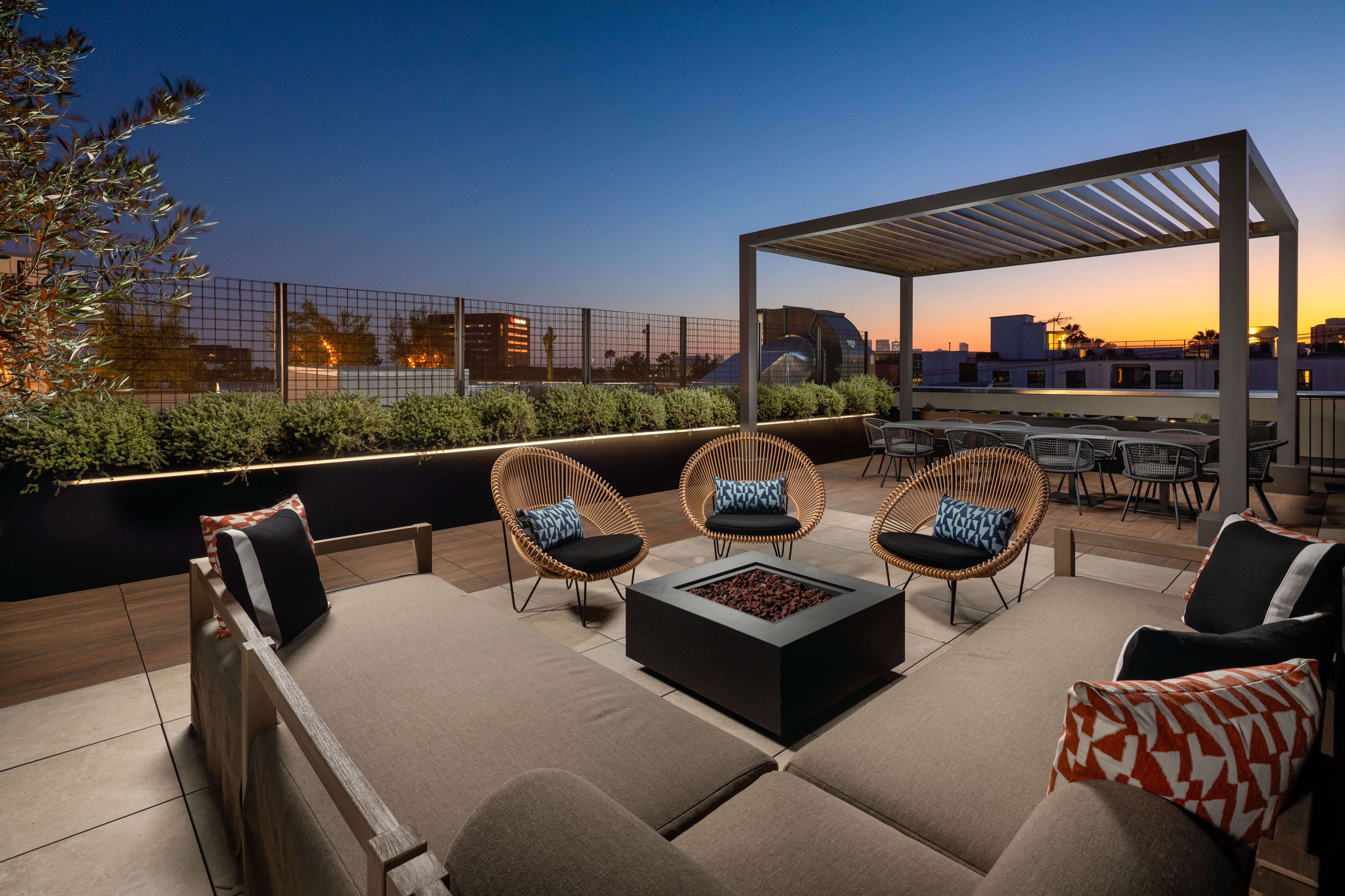 CEI_Luca_Ph_III_Rooftop_Deck_NW_X